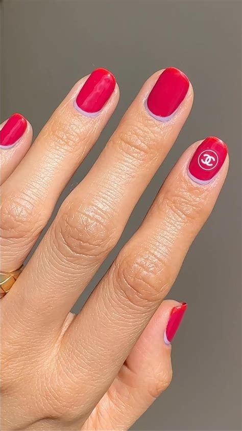 timeless chanel nail designs.